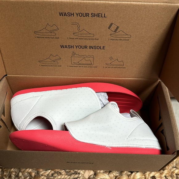 MISE all day kitchen shoes with additional insoles - Picture 3 of 3